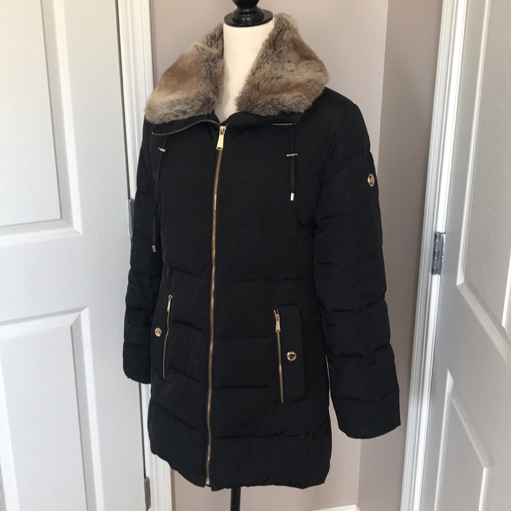 Michael Kors / Black Puffer Coat